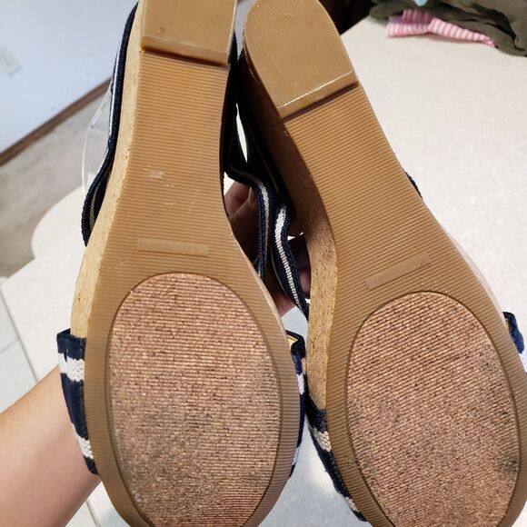 Lucky Brand Miller 2 Cork Platform Wedge Sandals Navy Blue/White Size 9.5 - Picture 6 of 9